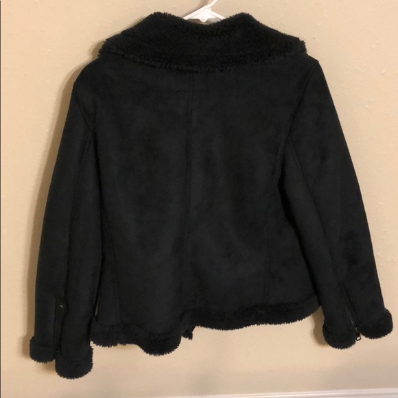 Suede and Sherpa Moto Jacket - Picture 5 of 6